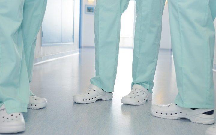 Best Shoes for Surgeons in 2022
