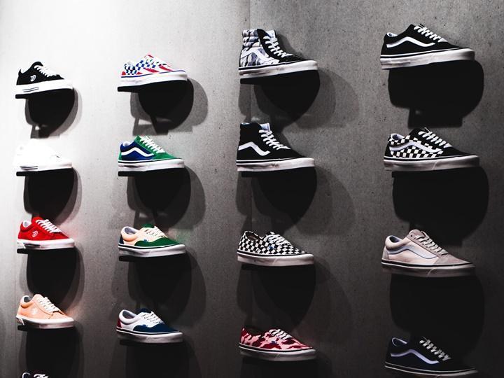 Vans Shoes Are Hugely Popular, And Store Tour Shows Why | atelier-yuwa ...